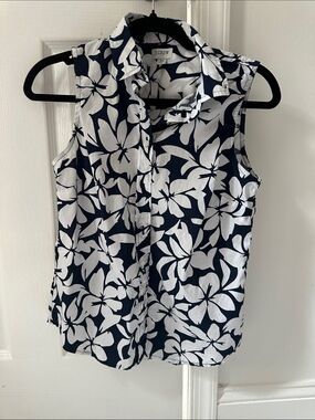 J. Crew Navy and White Floral Sleeveless Button-Up Camisole